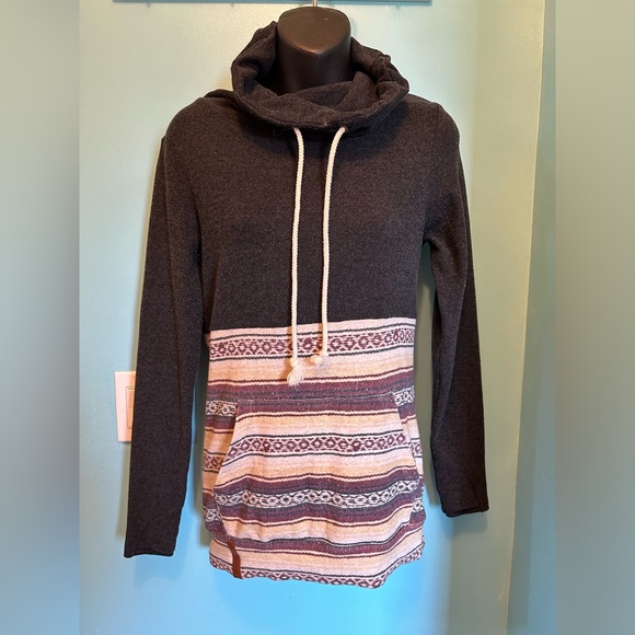 Ampersand Avenue crewneck - Picture 1 of 1